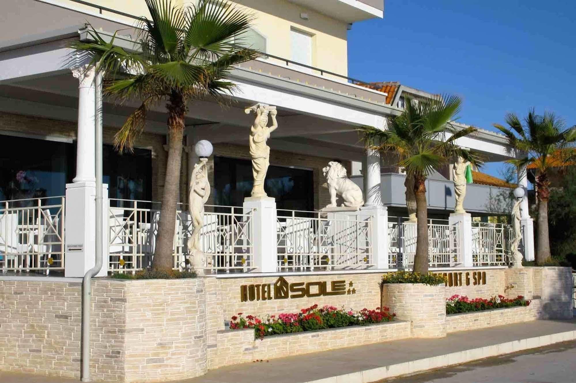 Gfh - Hotel Sole Resort & Spa Marotta Bagian luar foto